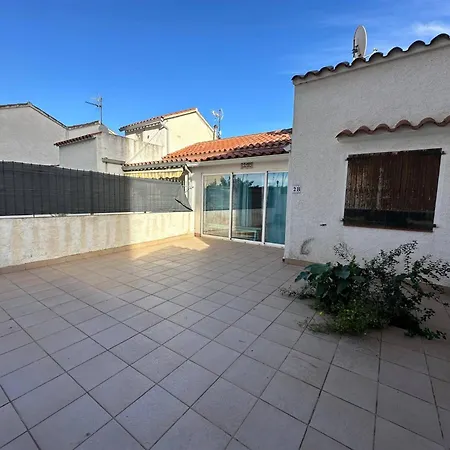 Prázdninový dům Casa Cerca De La Playa Con Piscina Comunitaria Av-51 Roses