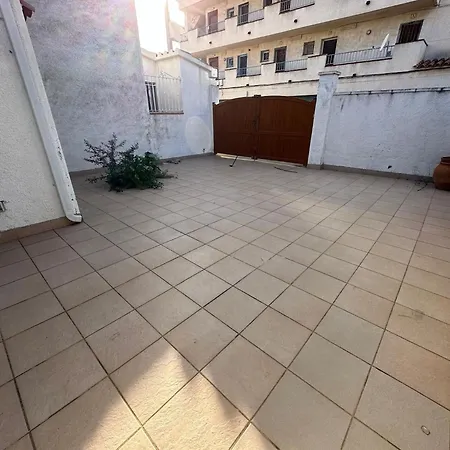 Casa Cerca De La Playa Con Piscina Comunitaria Av-51 Prázdninový dům Roses
