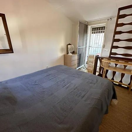 Casa Cerca De La Playa Con Piscina Comunitaria Holiday home Roses